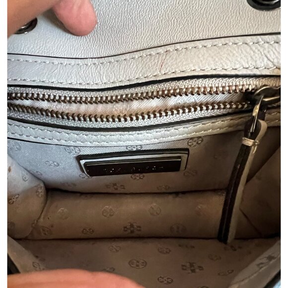 RARE!! Authentic Tory Burch Grey and Gun Metal Small Fleming Shoulder Bag - Picture 9 of 10